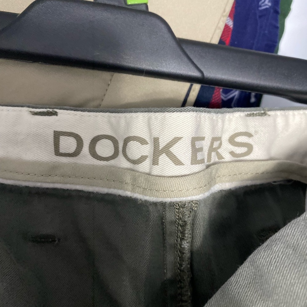 Shorts - Picture 4 of 4